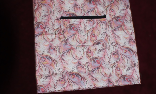 Falttasche Federn rosé